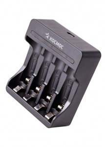 Зарядное устройство Космос КОС903USB черное  804187