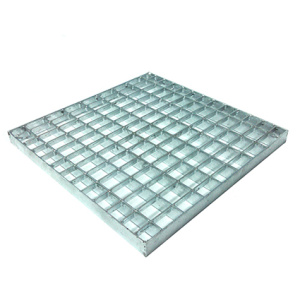 Решетка вод.к дождеприемнику РВ-28,5.28,5 ячеистая стальная 